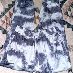 Tie dye pajama pants size medium